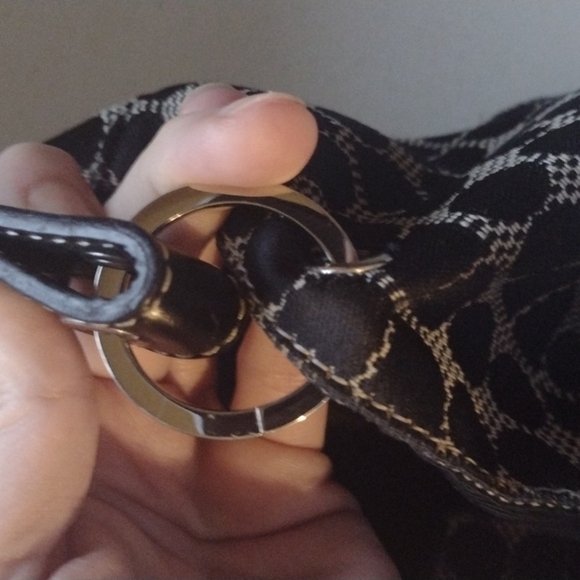 KATE SPADE BLACK WHITE SIGNATURE LOGO DRAWSTRING BUCKET HANDBAG - Picture 9 of 12